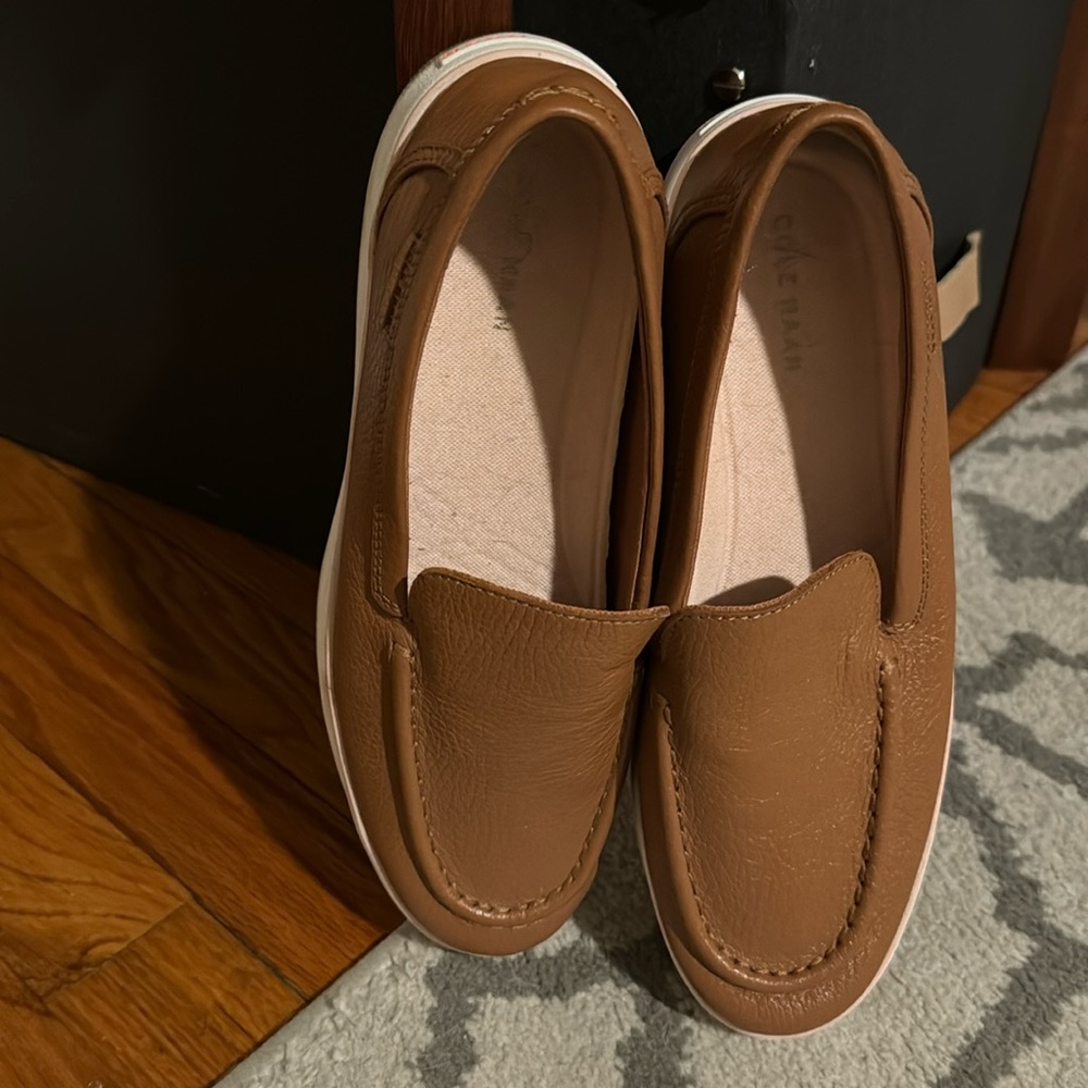 Slip on brown leather shoes